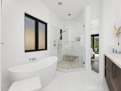 605  Marigold   Avenue, Corona del Mar, CA