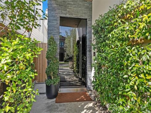 605  Marigold   Avenue, Corona del Mar, CA