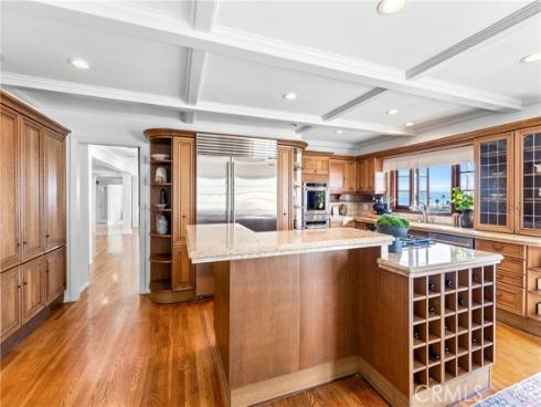 2727  Ocean   Boulevard, Corona del Mar, CA