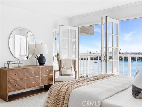 2727  Ocean   Boulevard, Corona del Mar, CA