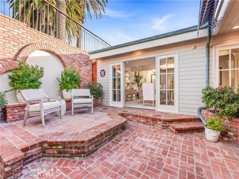 2727  Ocean   Boulevard, Corona del Mar, CA