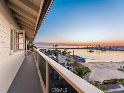 2727  Ocean   Boulevard, Corona del Mar, CA