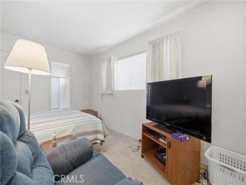 429  Carnation   Avenue, Corona del Mar, CA