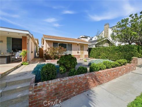 429  Carnation   Avenue, Corona del Mar, CA