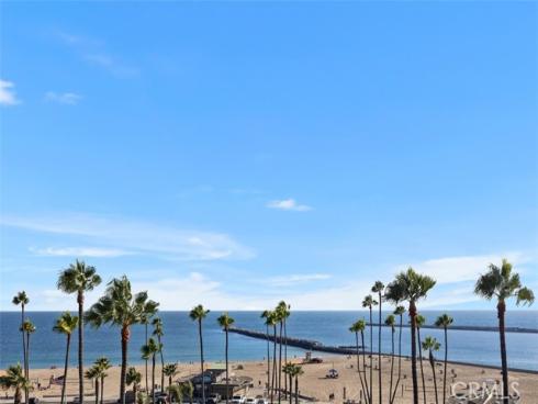 701  Poinsettia   Avenue, Corona del Mar, CA