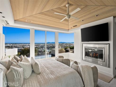 1535  Dolphin Terrace  , Corona del Mar, CA