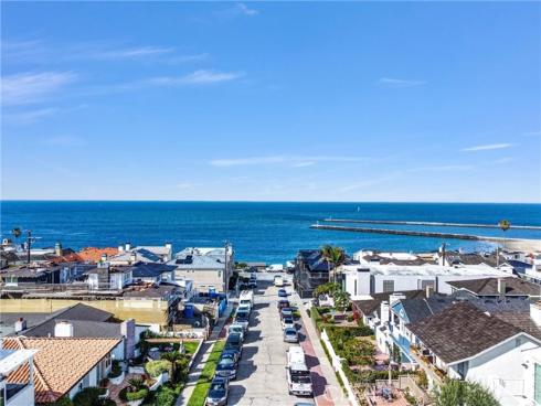 310 Marigold , Corona del Mar, CA
