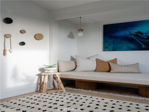 616  Poinsettia   Avenue, Corona del Mar, CA