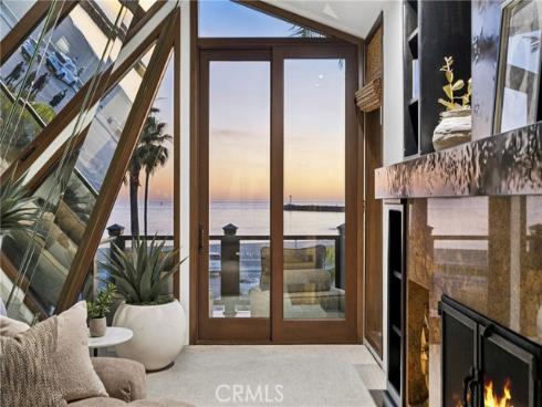 3150  Breakers  , Corona del Mar, CA