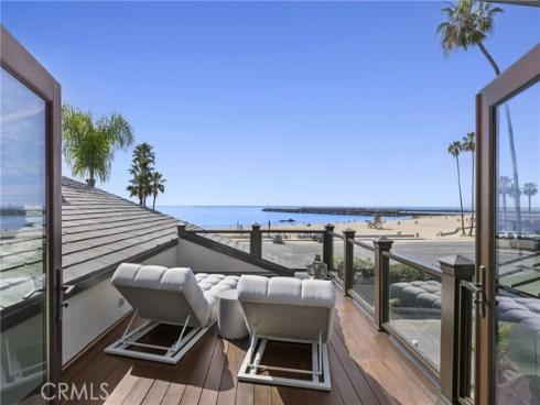 3150  Breakers  , Corona del Mar, CA