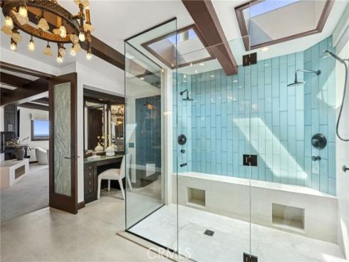 3150  Breakers  , Corona del Mar, CA