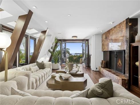 3150  Breakers  , Corona del Mar, CA