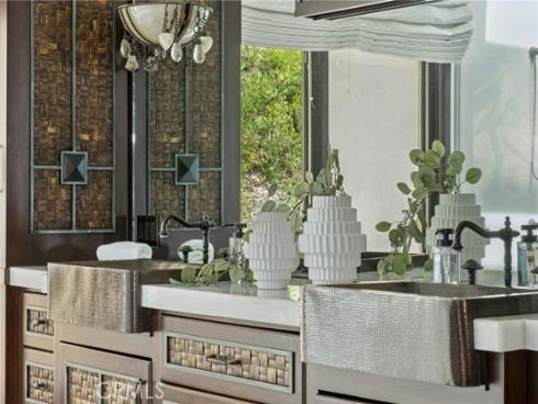 3150  Breakers  , Corona del Mar, CA