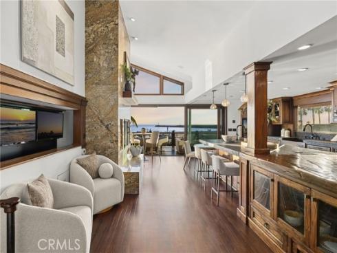 3150  Breakers  , Corona del Mar, CA