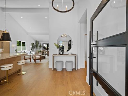 37  Beachcomber  , Corona del Mar, CA