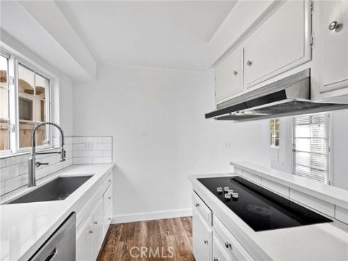 603  Begonia  , Corona del Mar, CA