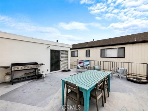 603  Begonia  , Corona del Mar, CA