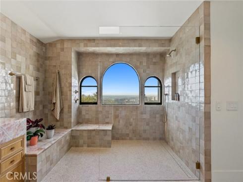 17  Muir Beach  , Corona del Mar, CA