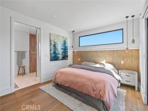 17  Muir Beach  , Corona del Mar, CA