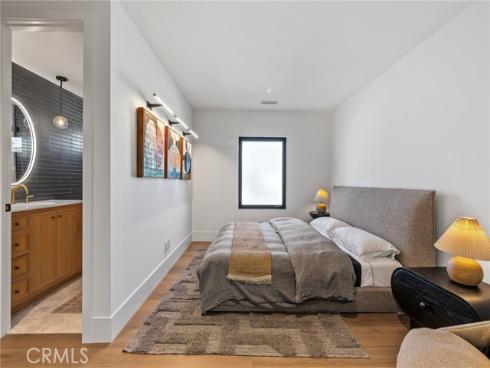 17  Muir Beach  , Corona del Mar, CA