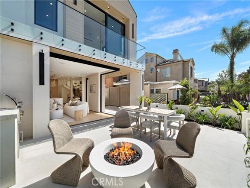 612  Begonia  , Corona del Mar, CA