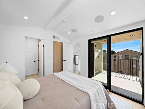 612  Begonia  , Corona del Mar, CA