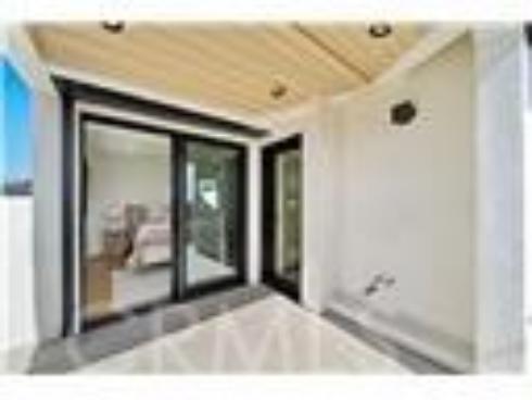 612  Begonia  , Corona del Mar, CA