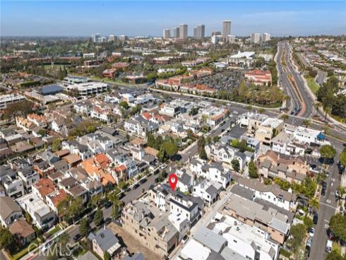 612  Begonia  , Corona del Mar, CA