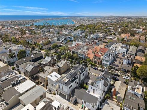 612  Begonia  1-2 , Corona del Mar, CA