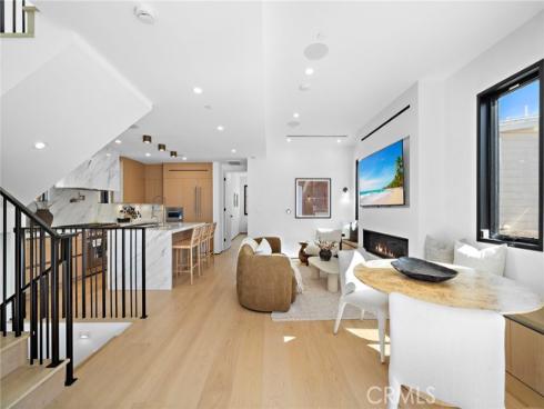 612  Begonia  1-2 , Corona del Mar, CA