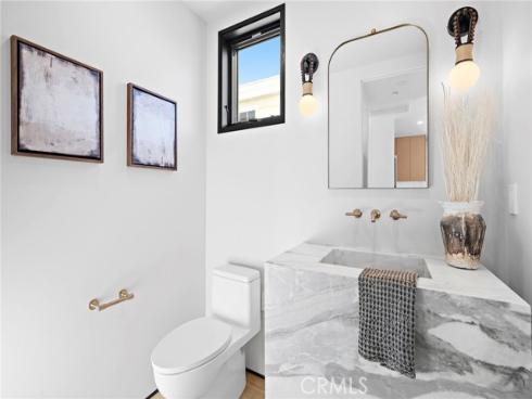 612  Begonia  , Corona del Mar, CA