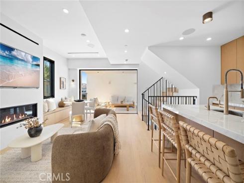 612  Begonia  , Corona del Mar, CA