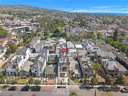 612  Begonia  , Corona del Mar, CA