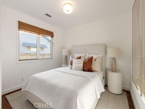 453  Seaward   Road, Corona del Mar, CA