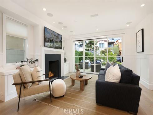 617 Narcissus , Corona del Mar, CA