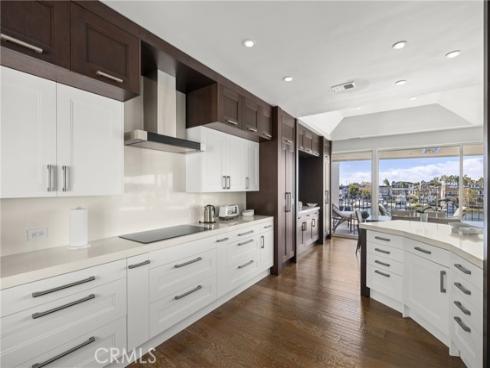 1241  Bayside  , Corona del Mar, CA