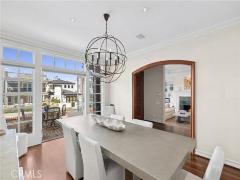 304  Marigold  , Corona del Mar, CA