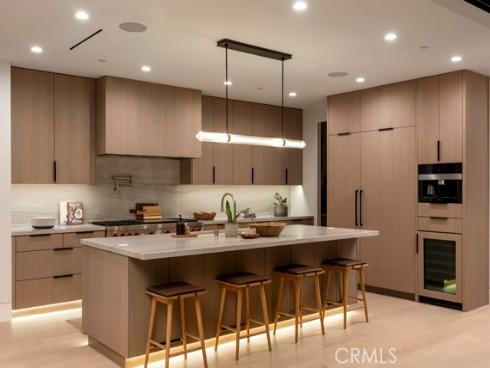 220 Carnation Avenue, Corona del Mar, CA