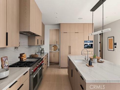 220 Carnation Avenue, Corona del Mar, CA