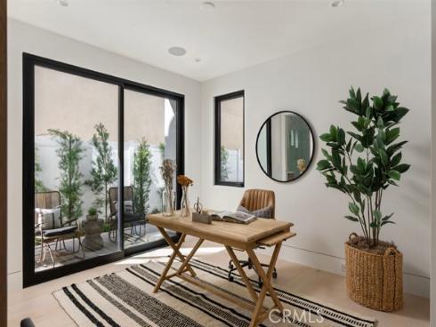 220 Carnation Avenue, Corona del Mar, CA