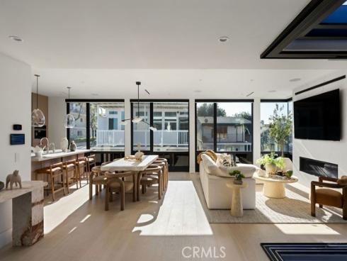 2501  Seaview   Avenue, Corona del Mar, CA