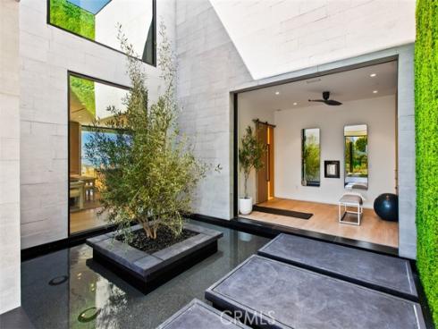 53  Montecito  , Corona del Mar, CA