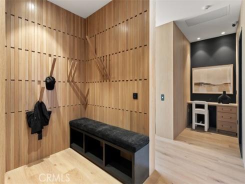 53  Montecito  , Corona del Mar, CA