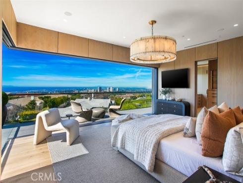 53  Montecito  , Corona del Mar, CA