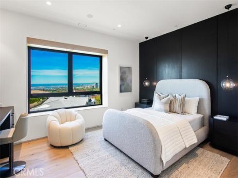 53  Montecito  , Corona del Mar, CA