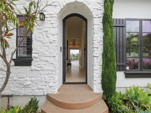 44  Drakes Bay   Drive, Corona del Mar, CA