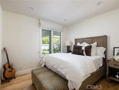 1  San Martin   Way, Corona del Mar, CA