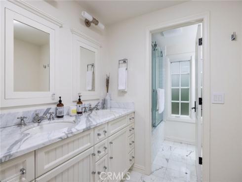 1  San Martin   Way, Corona del Mar, CA