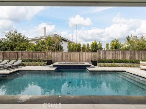 1  San Martin   Way, Corona del Mar, CA