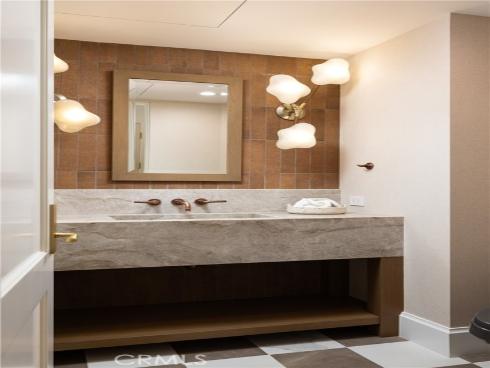 301 Jasmine , Corona del Mar, CA